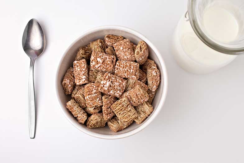 11. Cereales integrales con leche