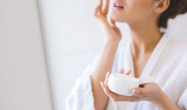 piel mujer cuidar cara