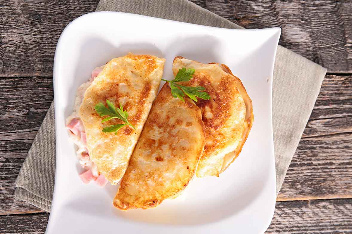 4. Crep casera con jamón york y queso semicurado
