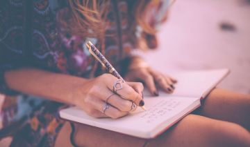 mujer superar momentos situaciones difíciles