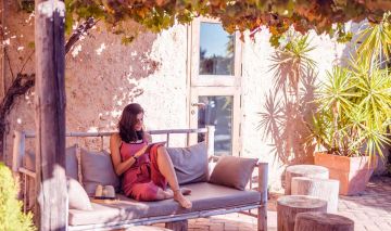 Staycation cómo disfrutar de las vacaciones desde casa